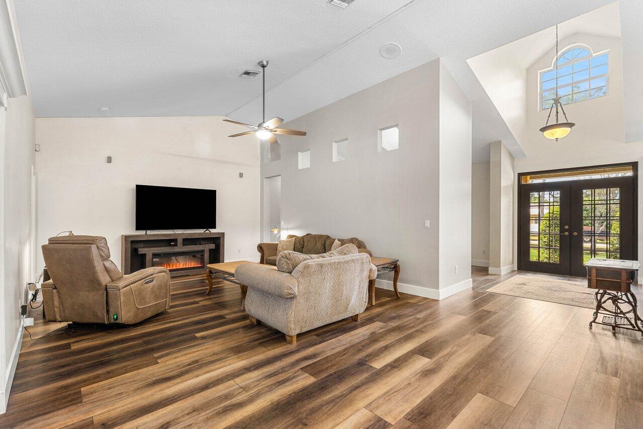 Acreage - Residential