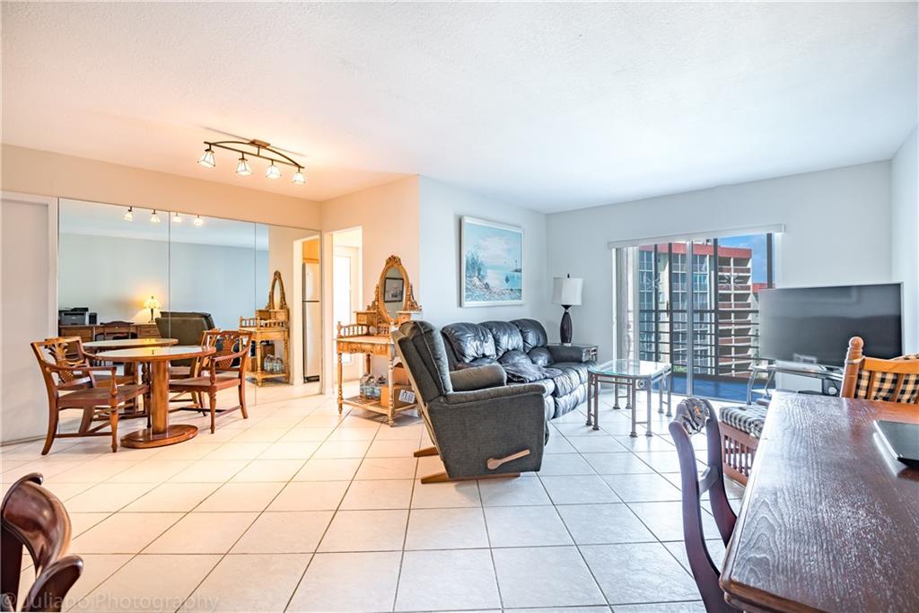 SEA HAVEN GARDEN AIRE - Residential