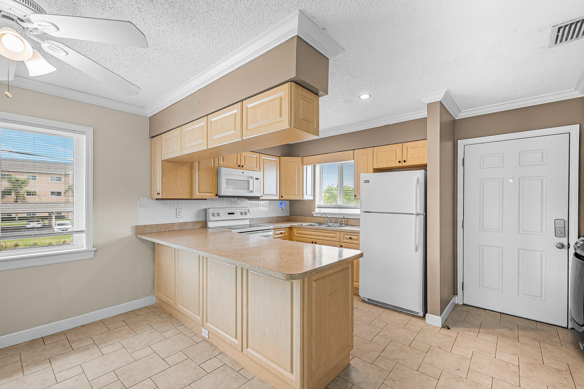 THE FOUNTAINS OF ST LUCIE - Residential