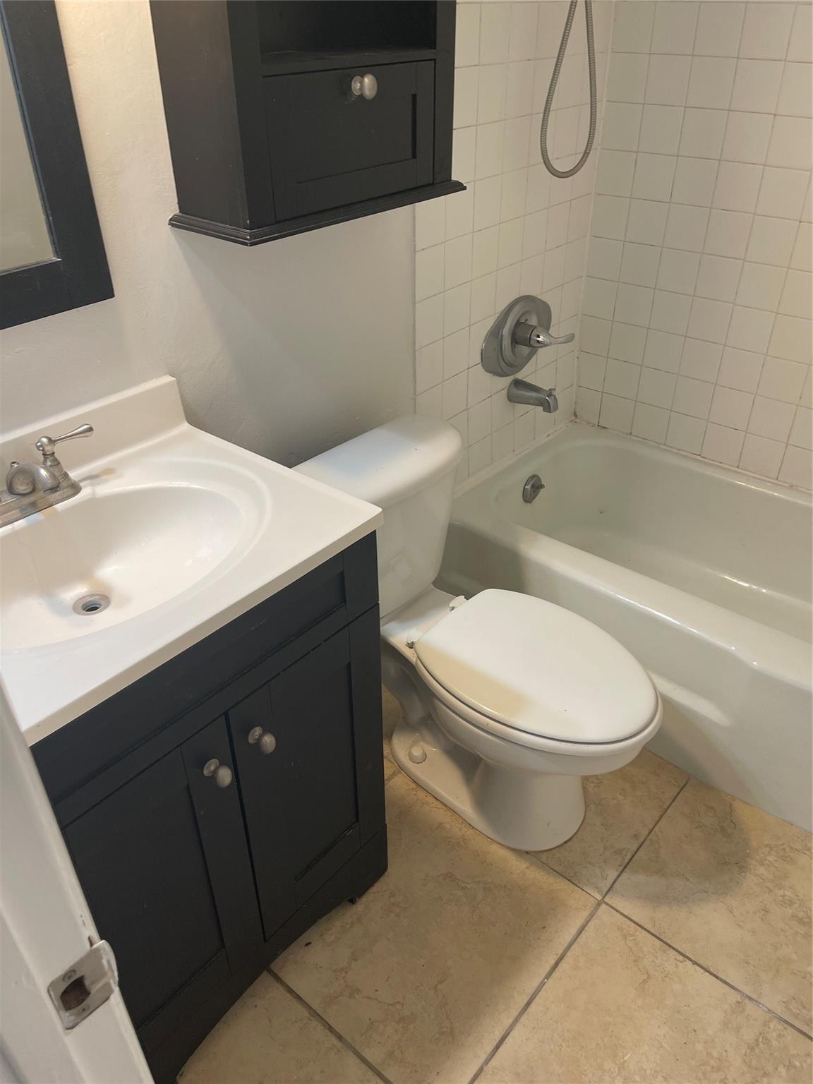 Azul at Kimberly Lake - Residential Lease