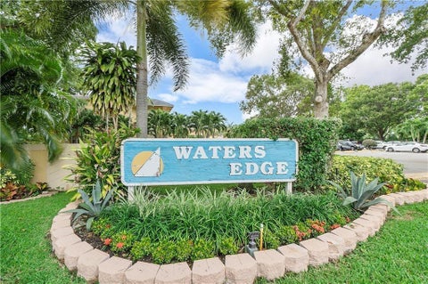 Tiny photo for 11477 NW 39th Court #305-1, Coral Springs, FL 33065 (MLS # B26058954)