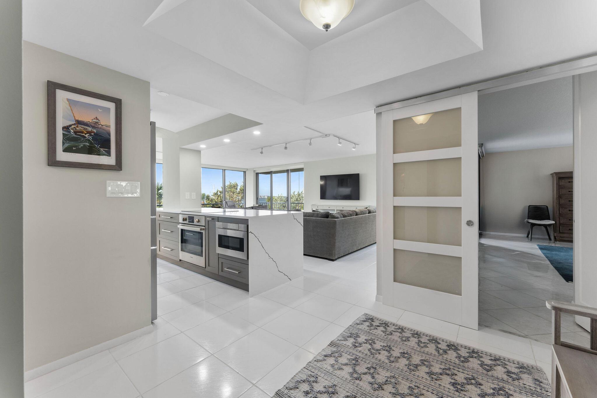 WATER GLADES CONDO - Residential