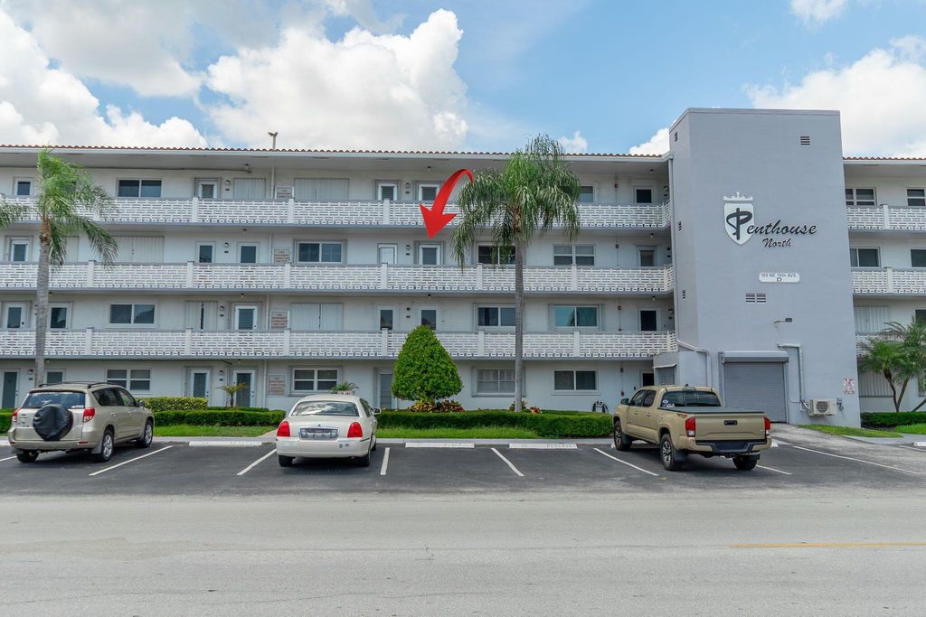 Photo of 105 NE 19th Avenue #356, Deerfield Beach, FL 33441 (MLS # R11093870)