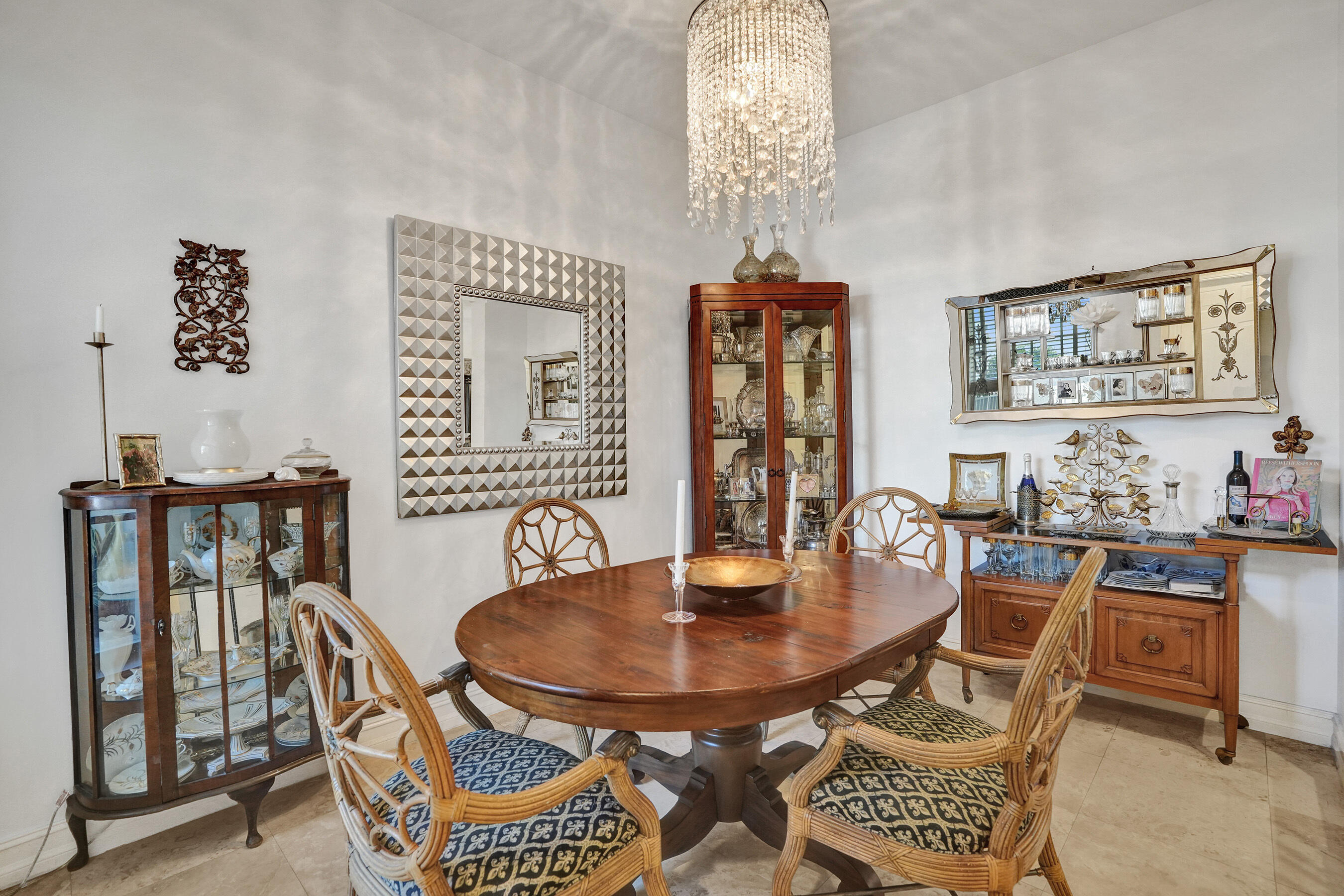 1127 N Victoria Park Road