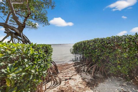 Tiny photo for 218 NE Edgewater Drive #218, Hutchinson Island, FL 34996 (MLS # B26015027)