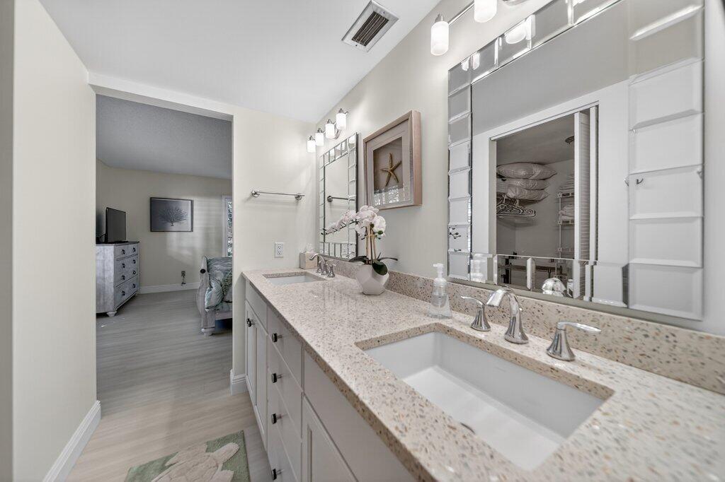 RIVERWOOD CONDO - Residential