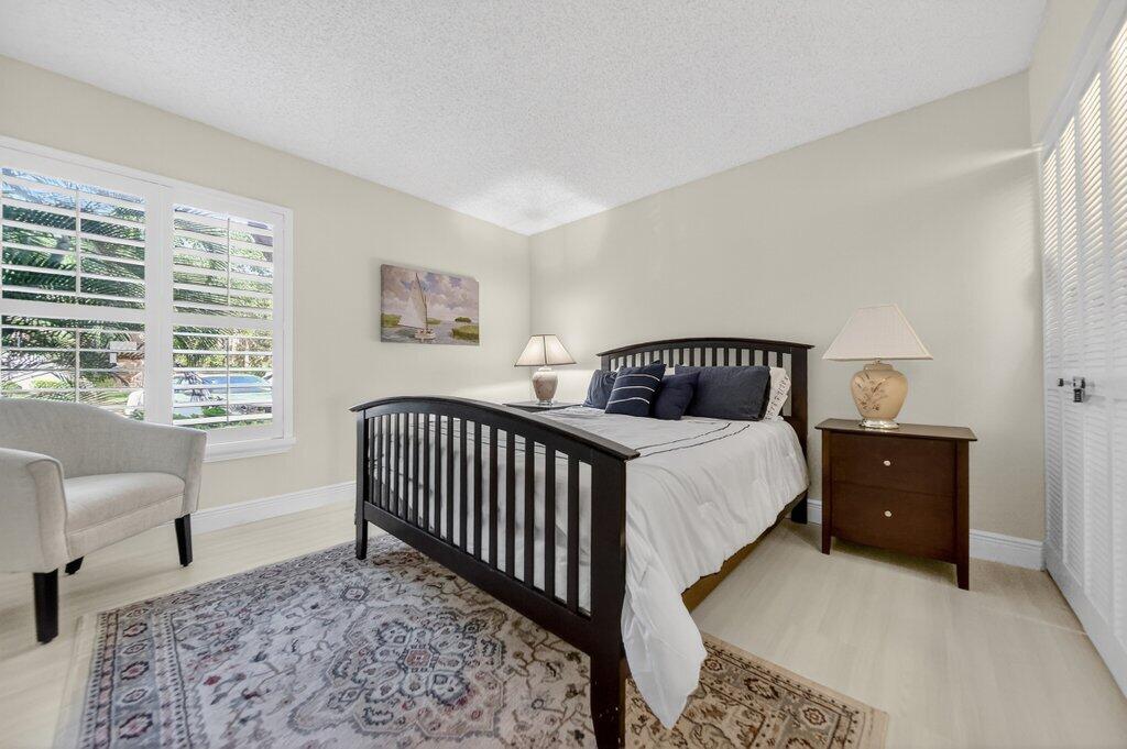 RIVERWOOD CONDO - Residential