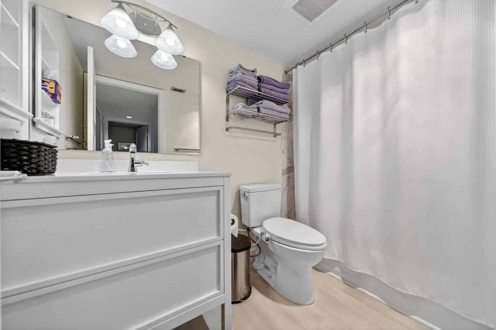 RIVERWOOD CONDO - Residential