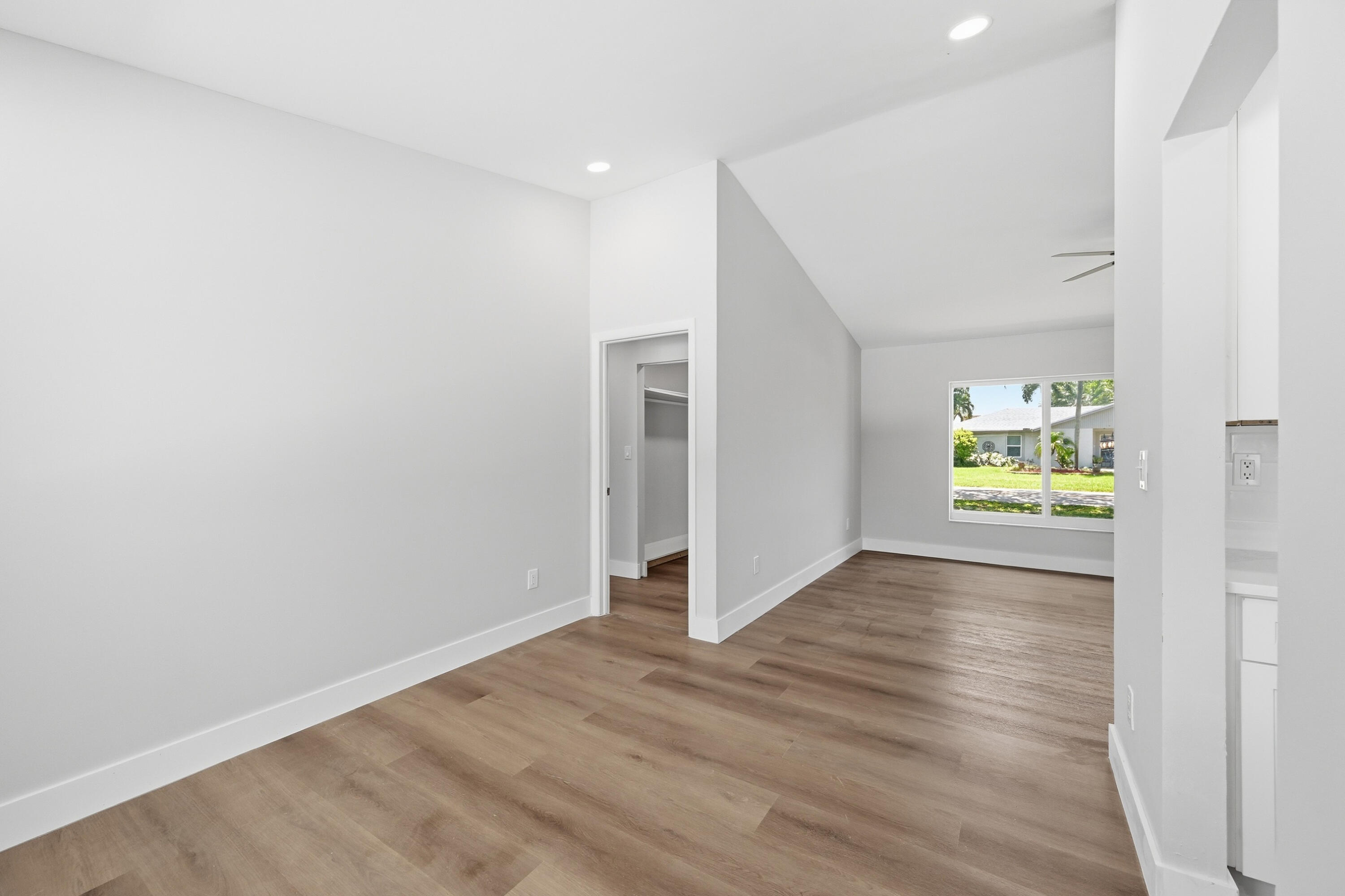 FLAMINGO GARDENS-PHASE TWO - Residential Lease