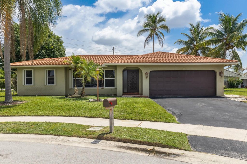 Photo of 10291 Eastport Court, Boca Raton, FL 33428 (MLS # F10450172)
