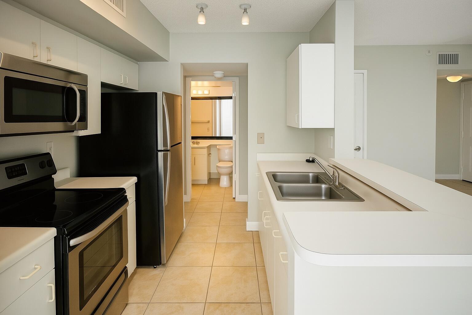 ROYAL GRAND CONDO - Residential Lease