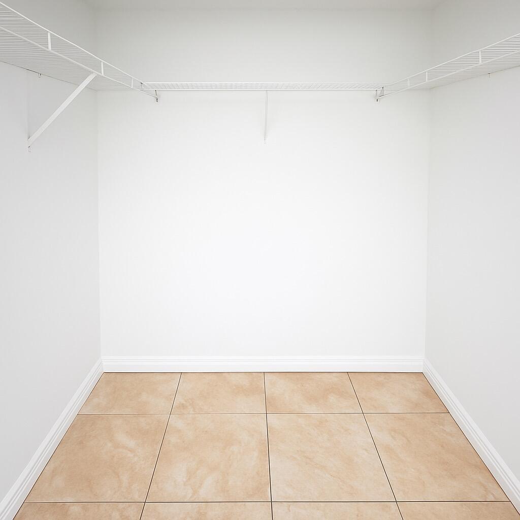 ROYAL GRAND CONDO - Residential Lease