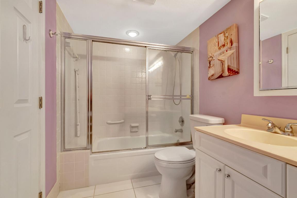 WYNMOOR VILLAGE - Residential