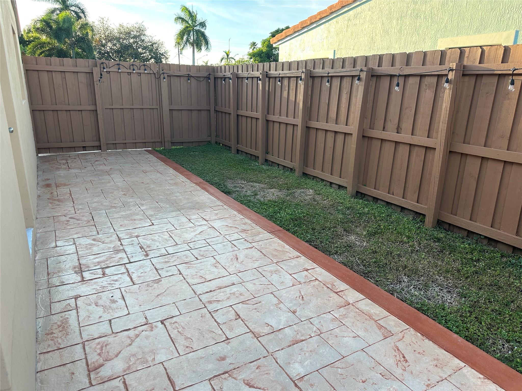 Collier Estates 41-19 B - Residential