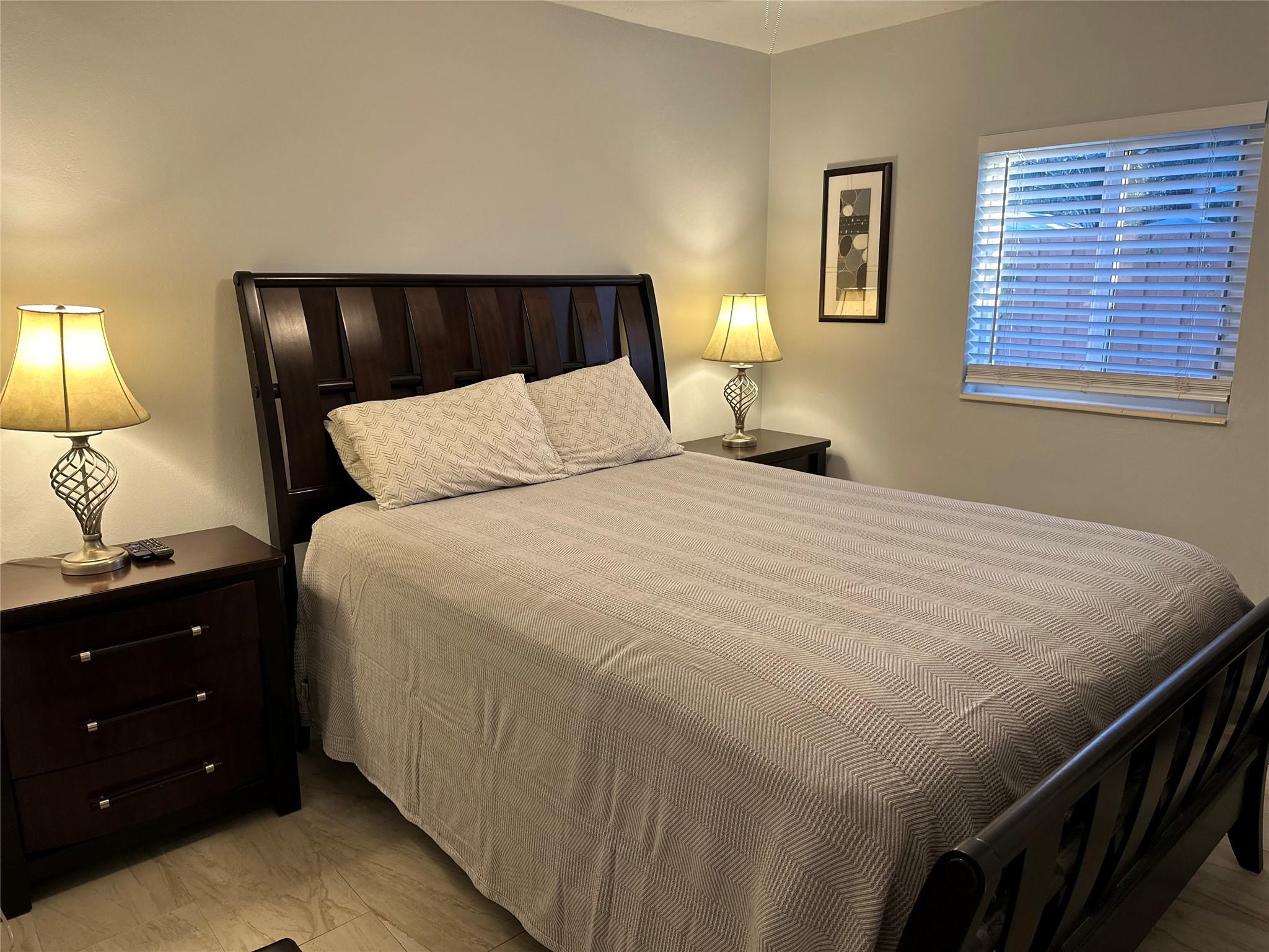 Collier Estates 41-19 B - Residential