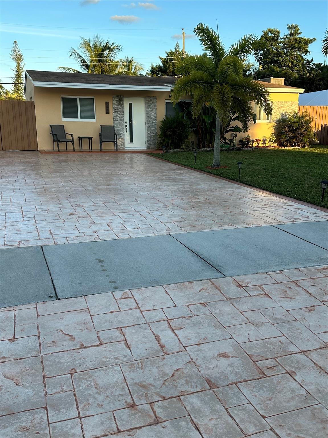 Collier Estates 41-19 B - Residential