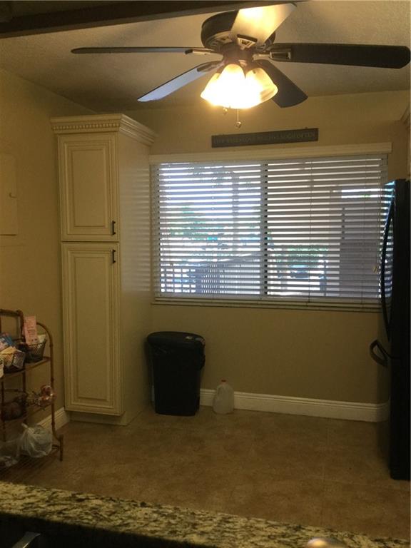 Hamptons West - Residential