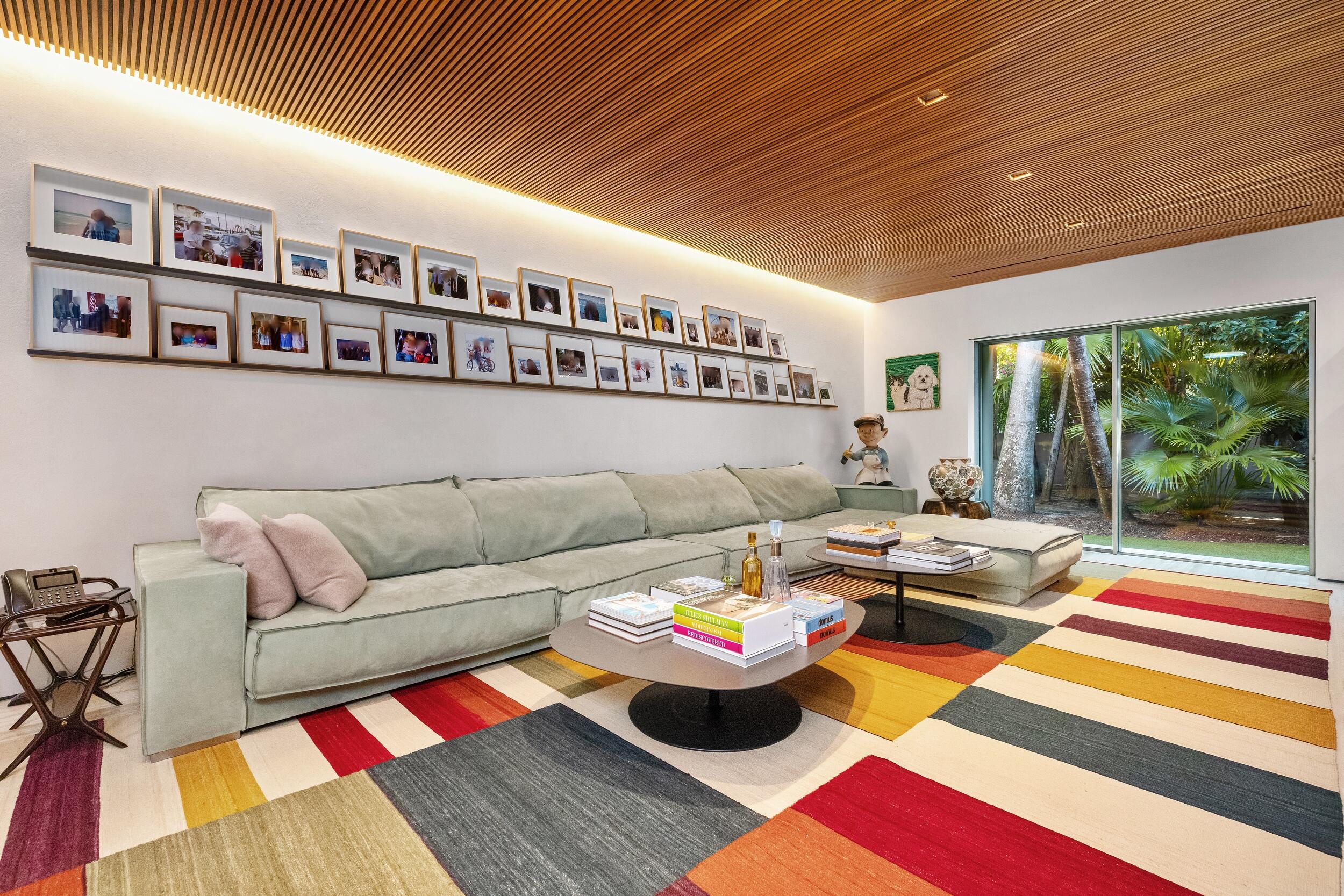 SINGER - Residential