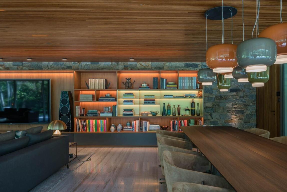 SINGER - Residential