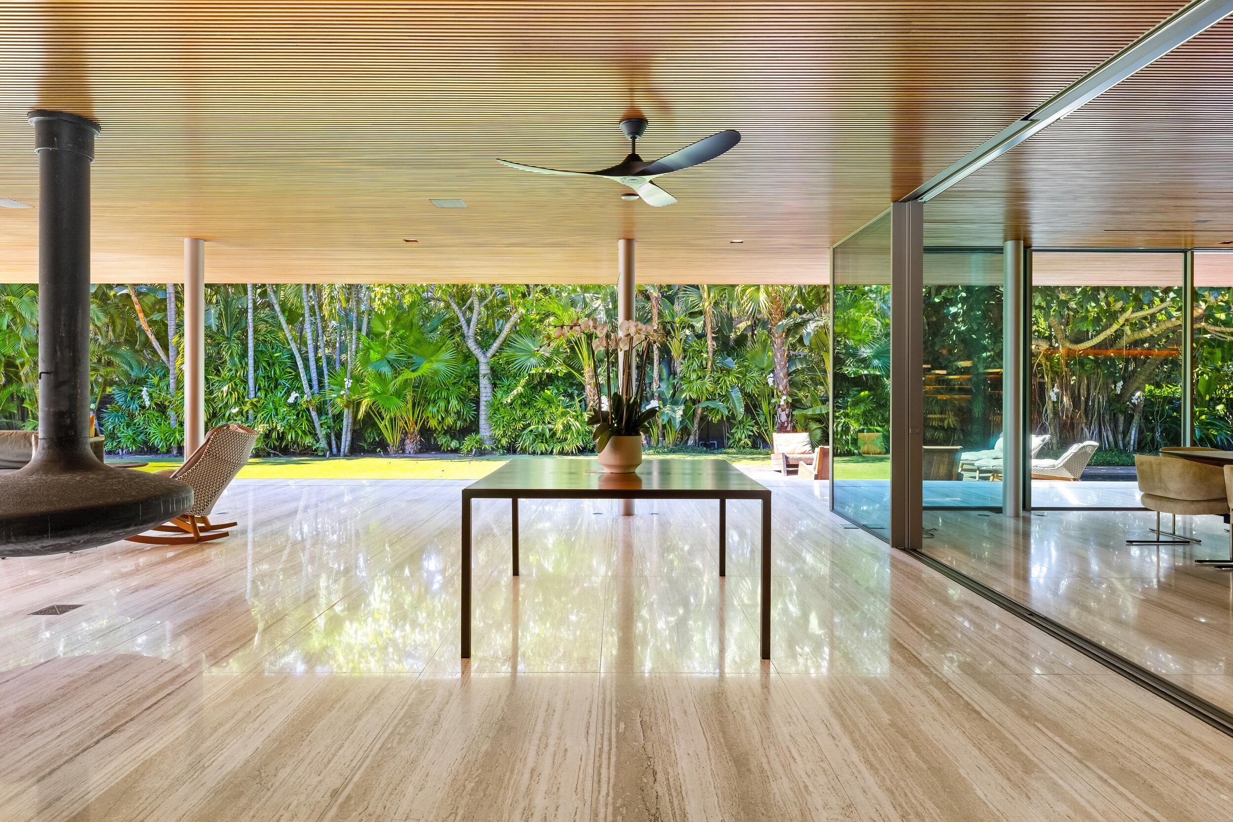SINGER - Residential