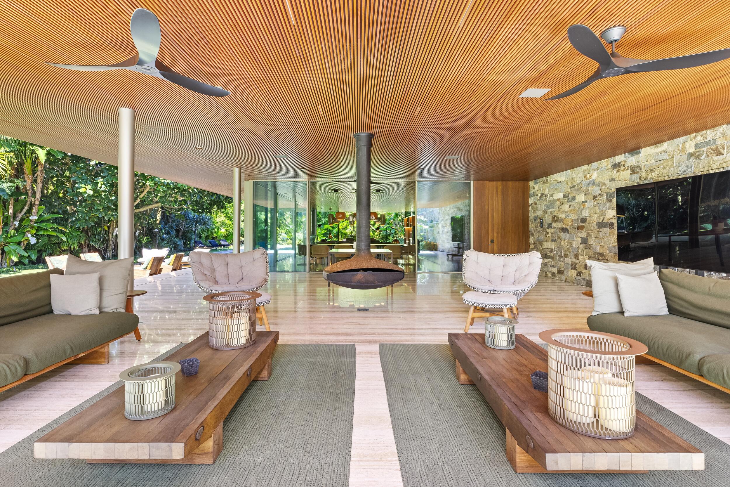 SINGER - Residential
