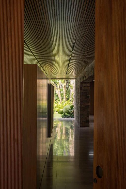 SINGER - Residential