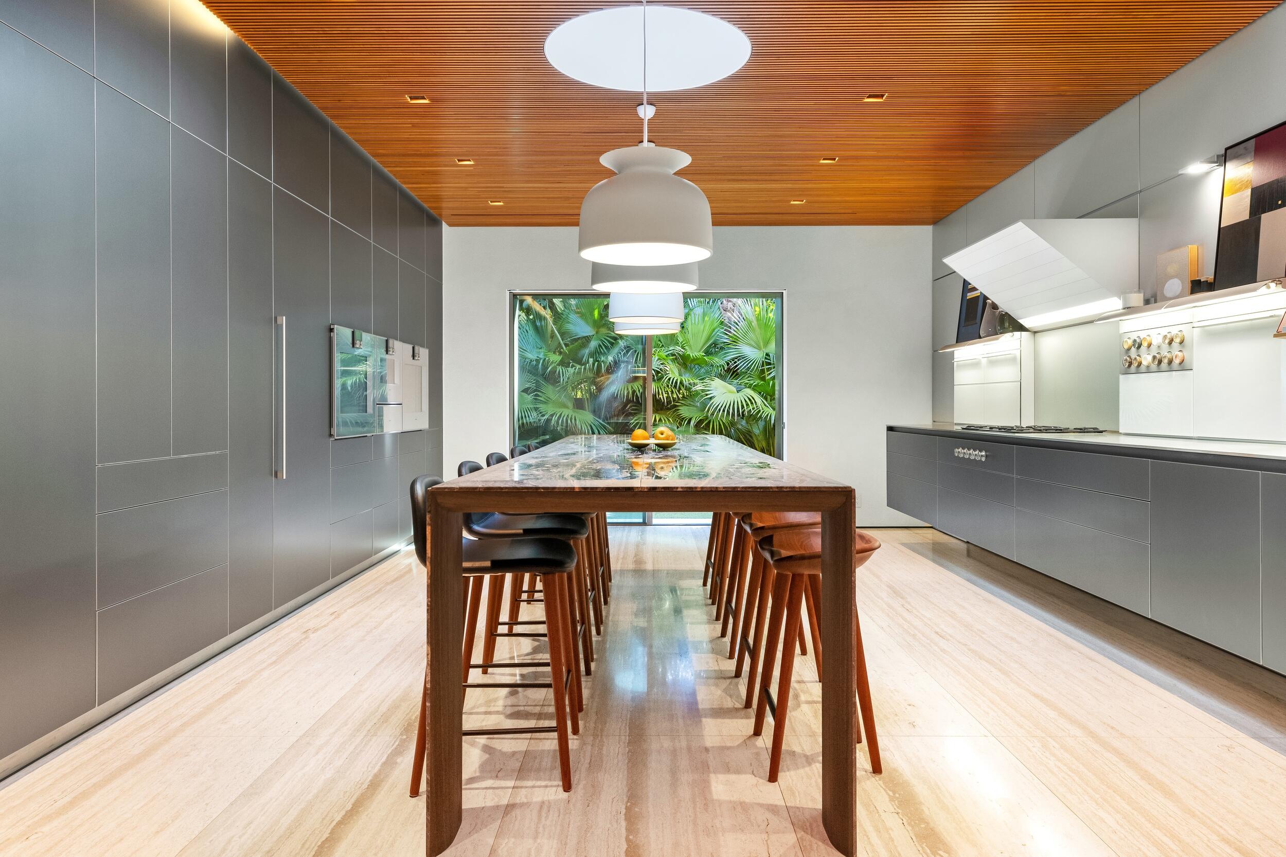 SINGER - Residential