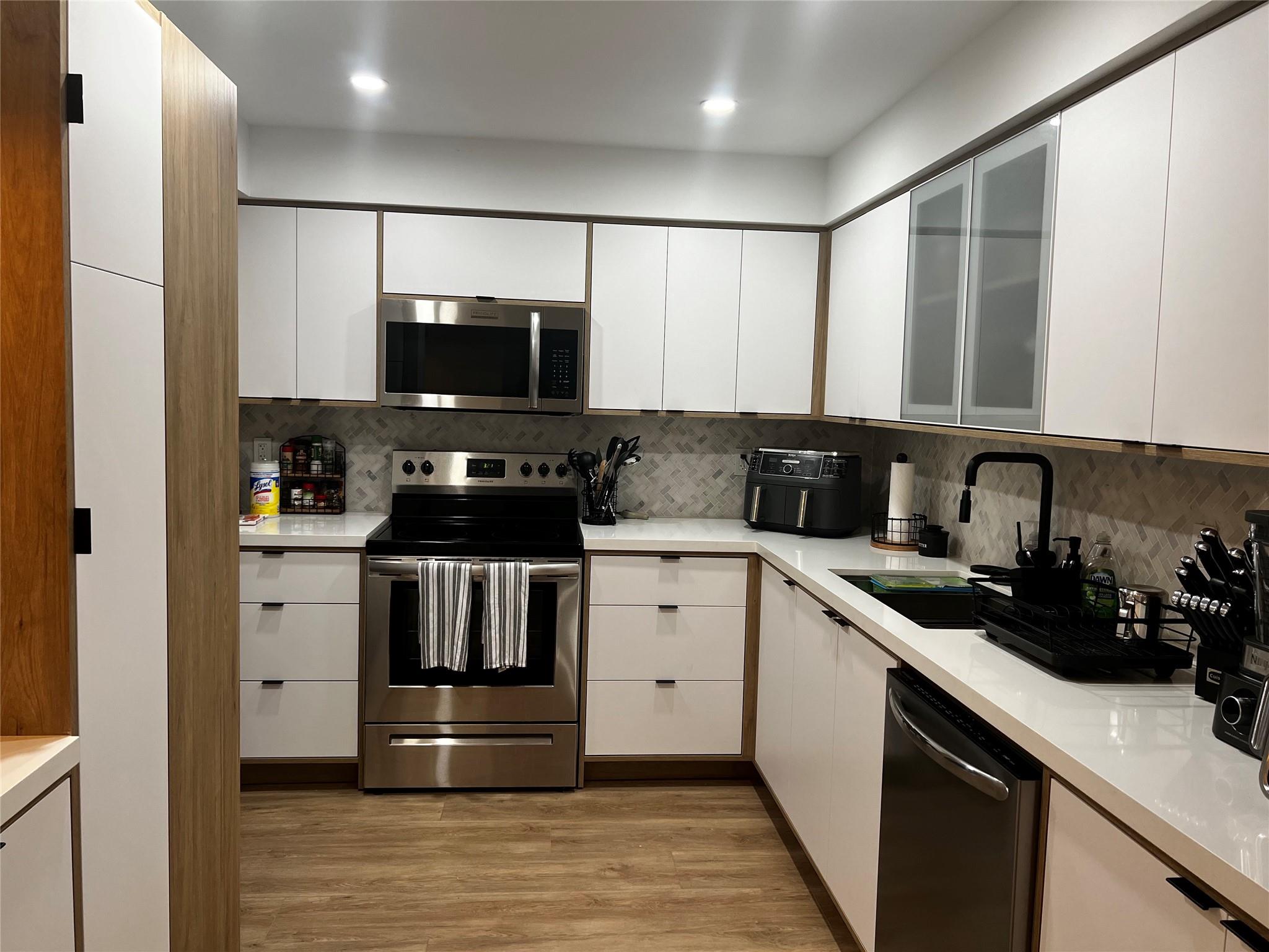 SEA RANCH CLUB A CONDO - Residential Lease
