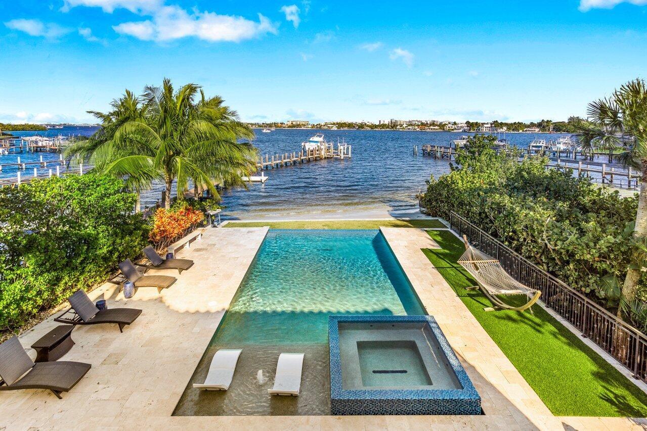 200 N Lake Drive