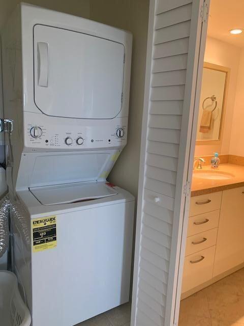 TIERRA DEL MAR CONDO - Residential Lease