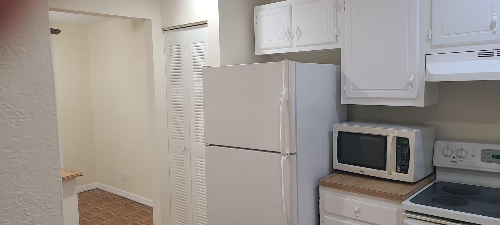 CORAL PLAZA CONDO - Residential Lease