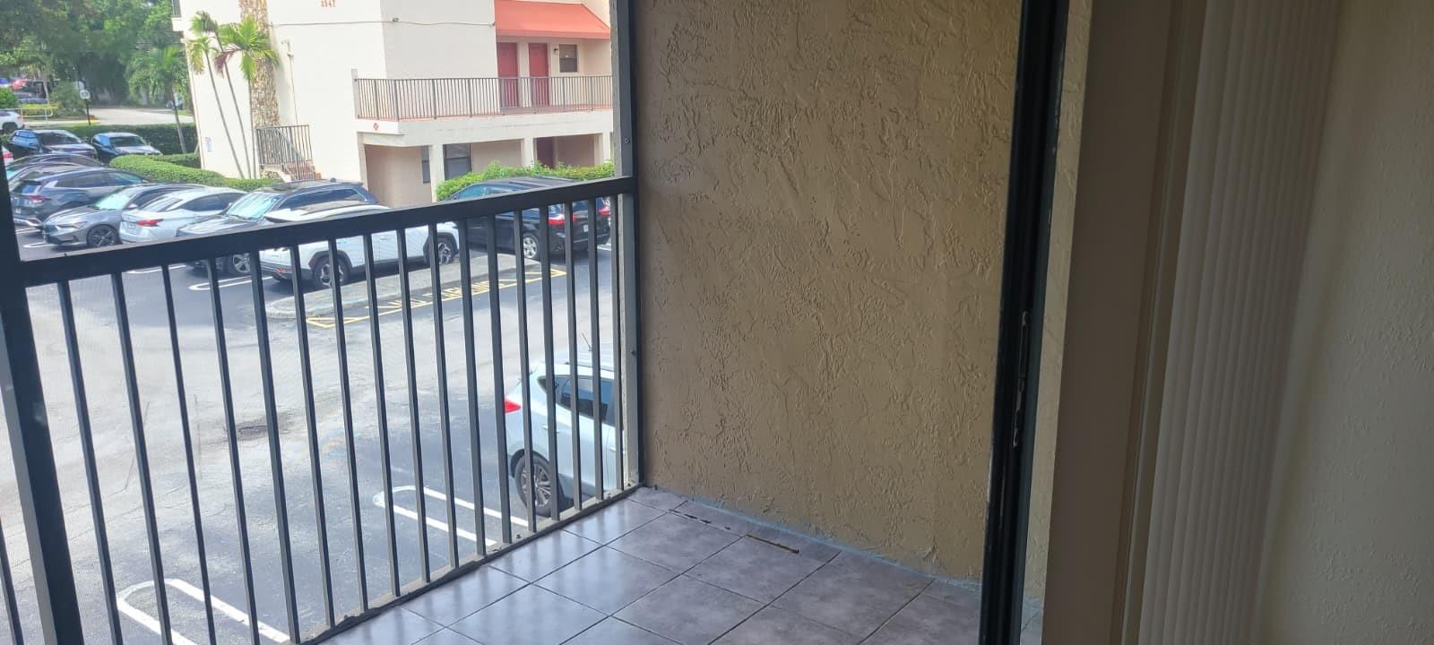 CORAL PLAZA CONDO - Residential Lease