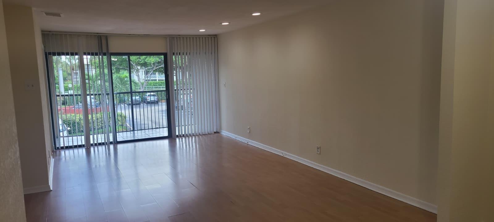 CORAL PLAZA CONDO - Residential Lease