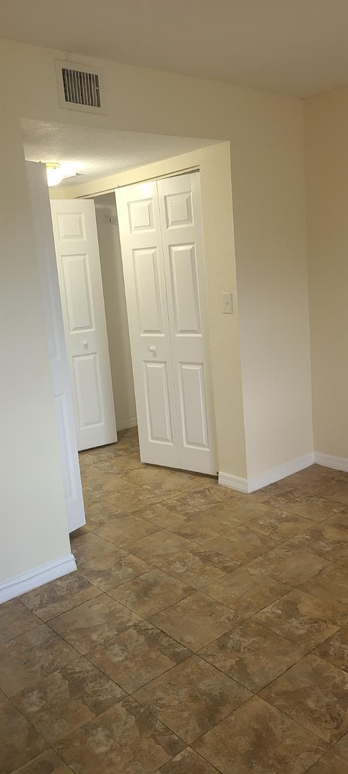 CORAL PLAZA CONDO - Residential Lease