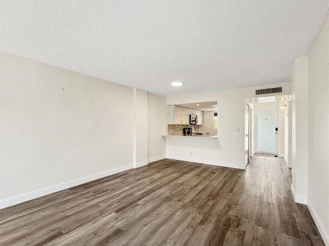 Tiny photo for 114 Royal Pk Drive #3A, Oakland Park, FL 33309 (MLS # B26083117)