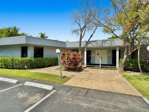 Tiny photo for 114 Royal Pk Drive #3A, Oakland Park, FL 33309 (MLS # B26083117)