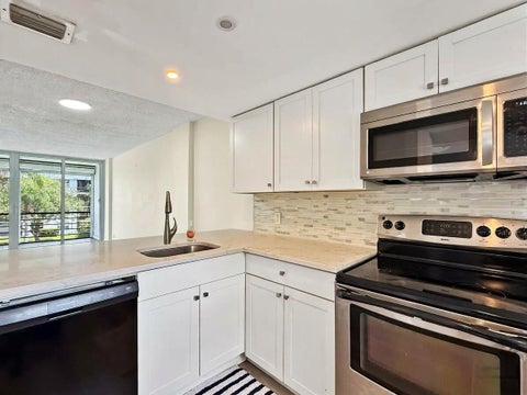 Tiny photo for 114 Royal Pk Drive #3A, Oakland Park, FL 33309 (MLS # B26083117)