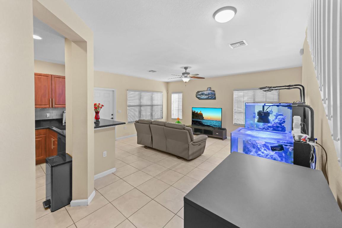 GRAND CYPRESS - Residential