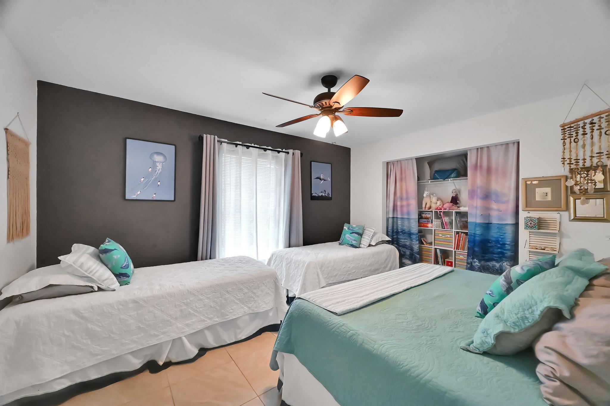 PORT ST LUCIE SECTION 25 - Residential