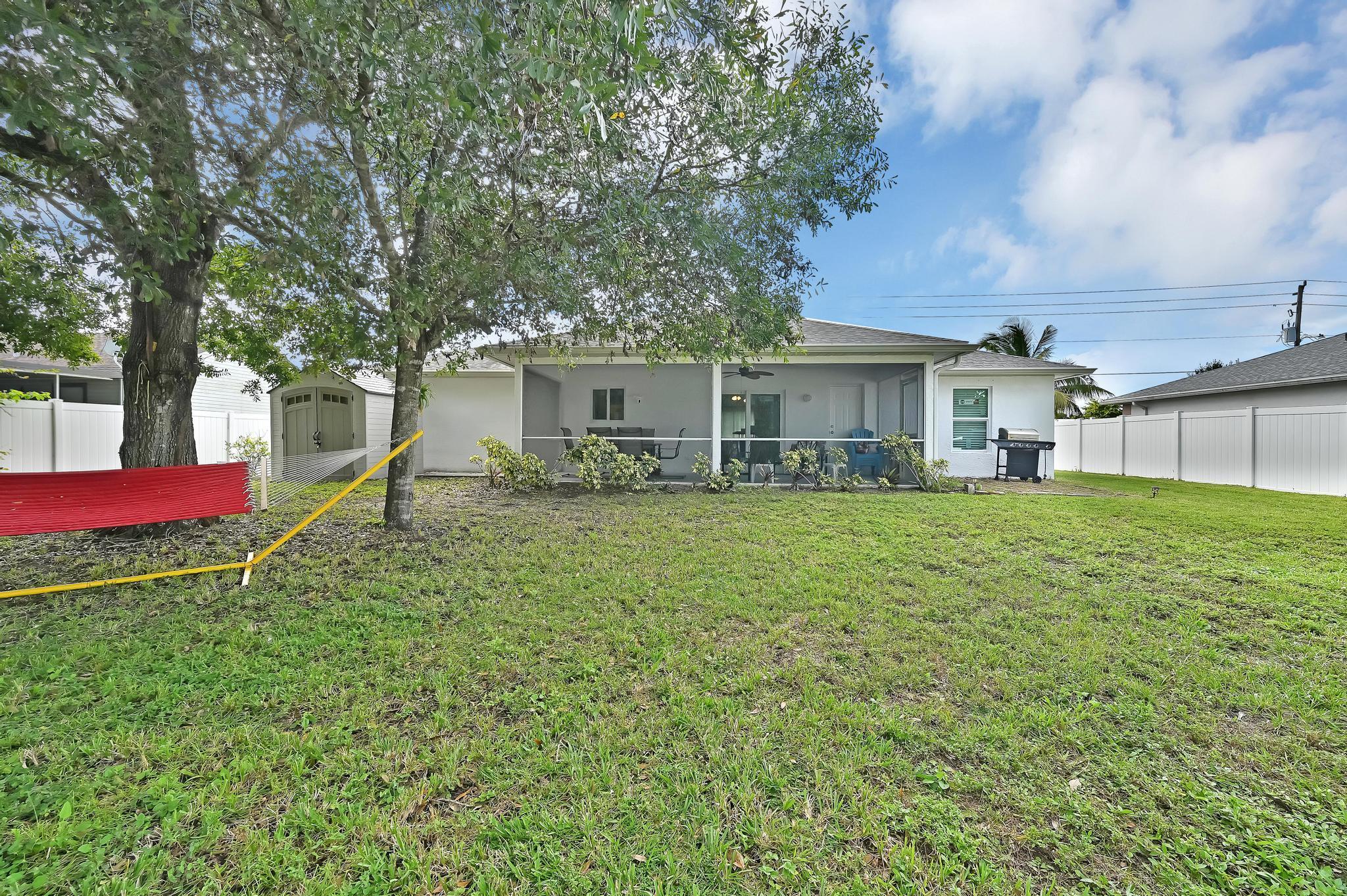 PORT ST LUCIE SECTION 25 - Residential