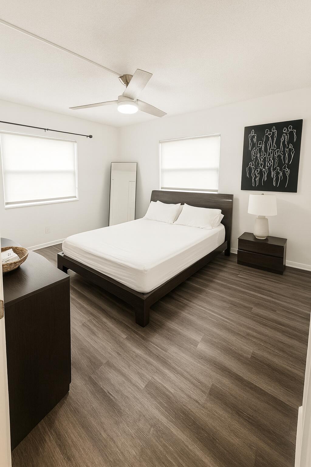 SEASTONE COND APTS - Residential Lease