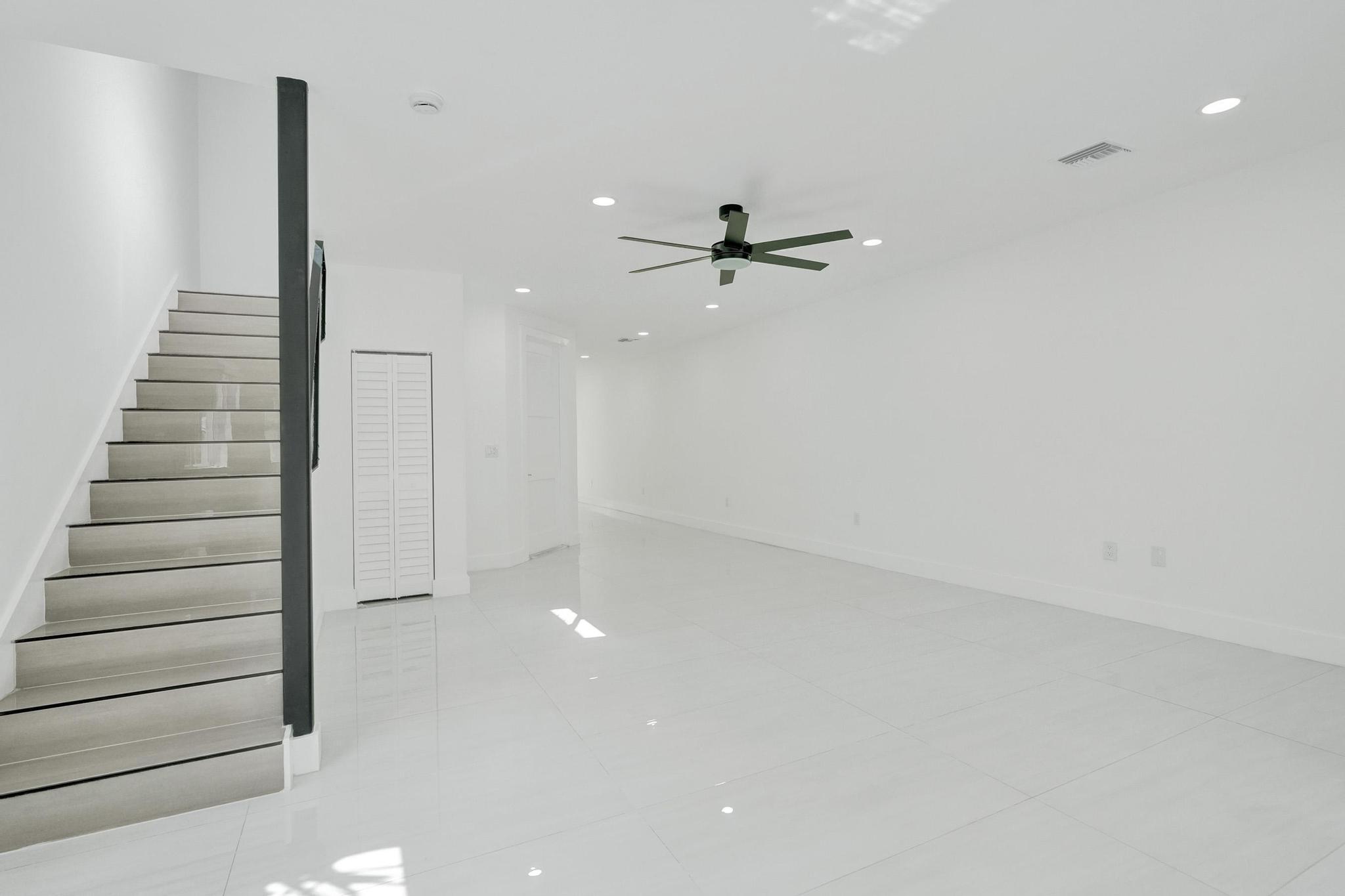 WAVERLY PLACE - Residential Lease