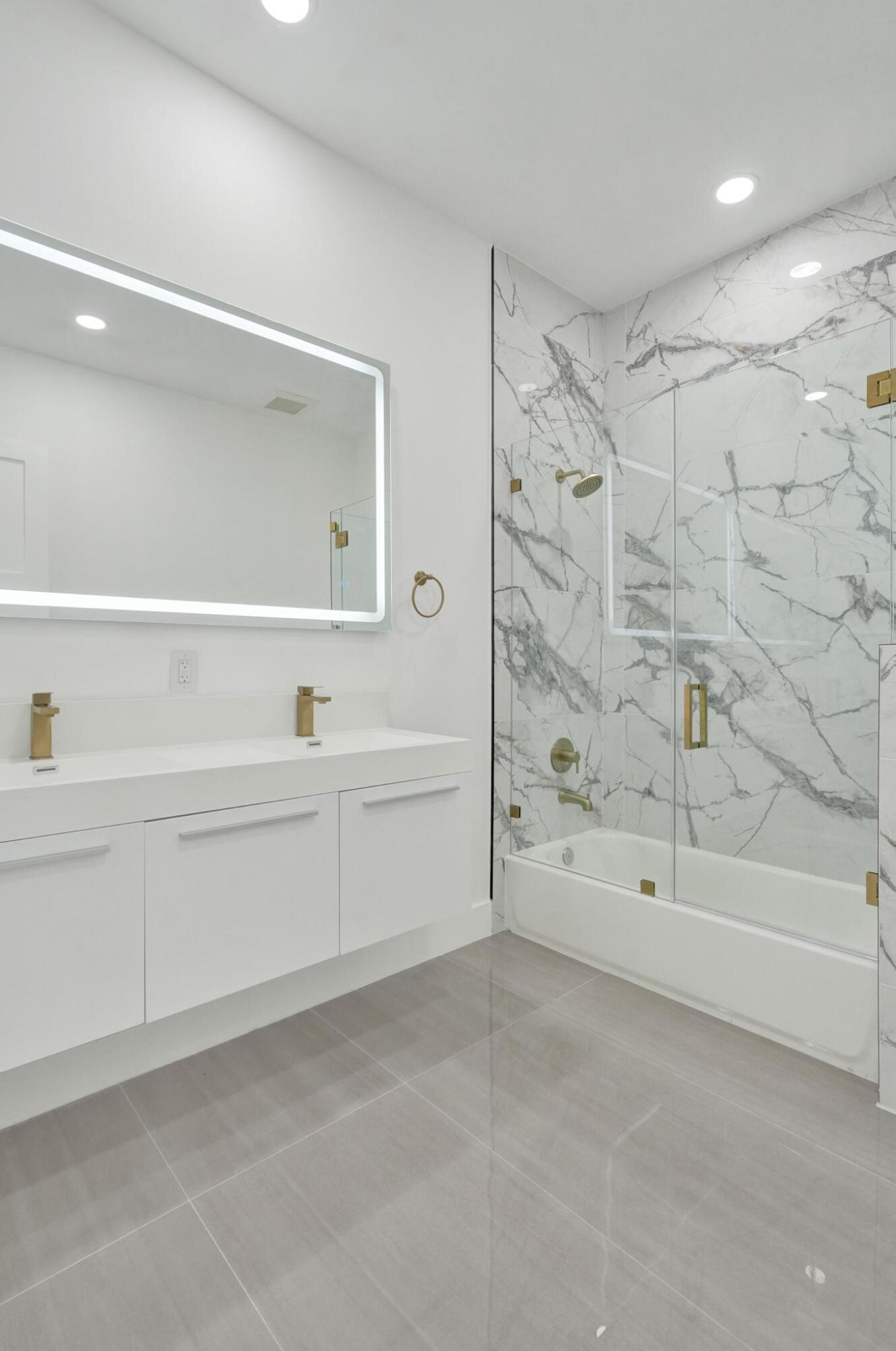 WAVERLY PLACE - Residential Lease