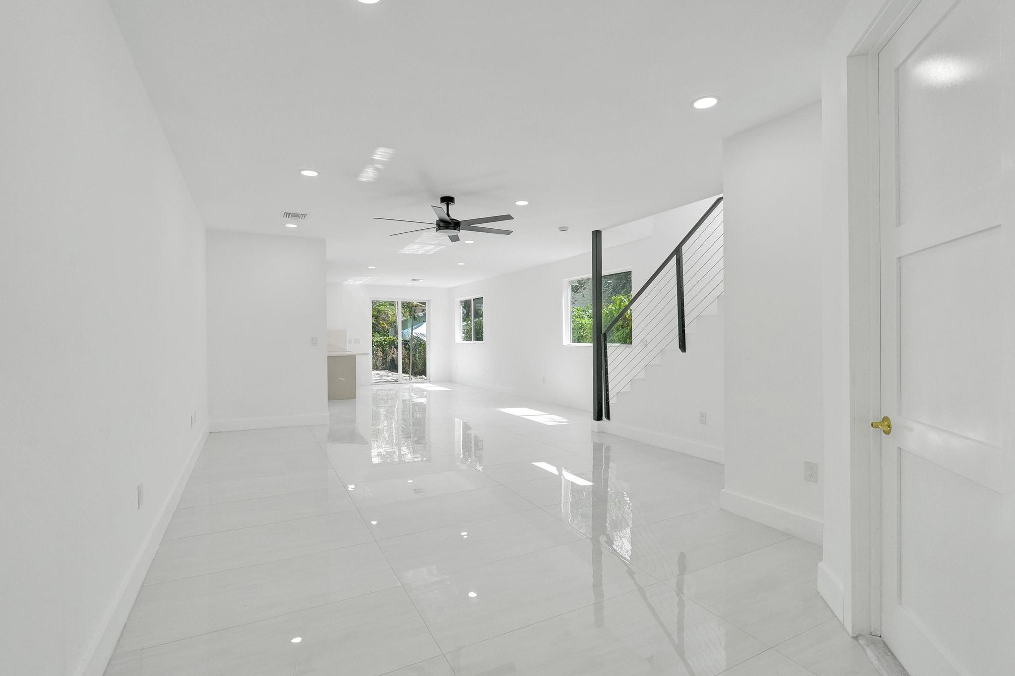 WAVERLY PLACE - Residential Lease