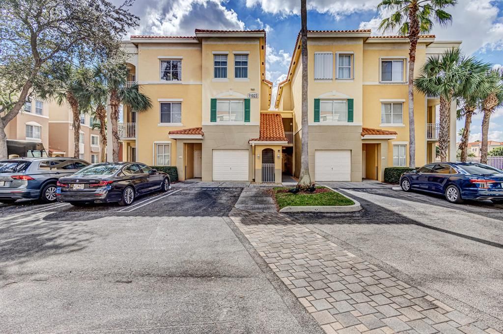 Photo of 11023 Legacy Lane #303, Palm Beach Gardens, FL 33410 (MLS # R10863379)