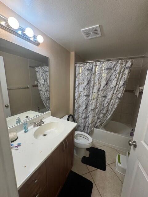 VILLAS AT EMERALD DUNES CONDOMINIUM - Residential