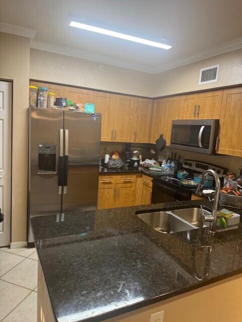 6565 Emerald Dunes Drive 208
