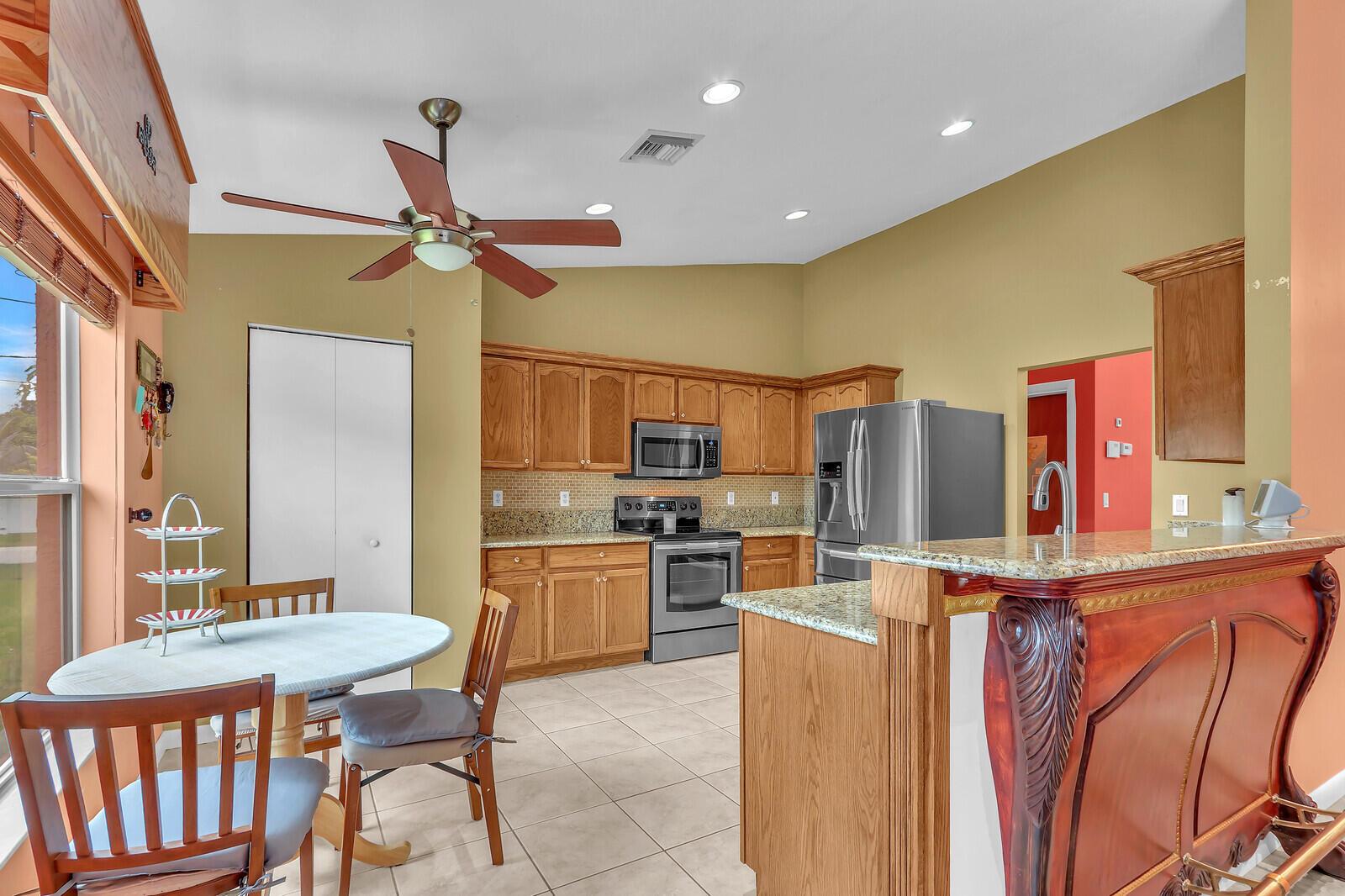 PORT ST LUCIE SECTION 17 - Residential