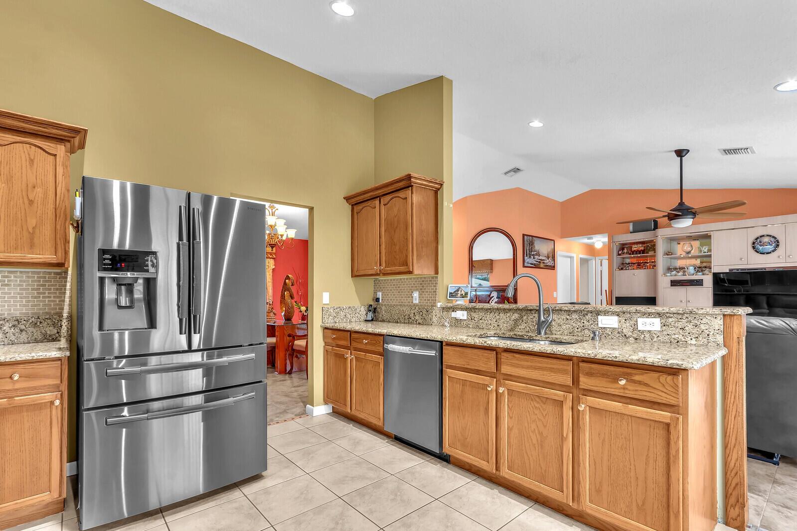 PORT ST LUCIE SECTION 17 - Residential