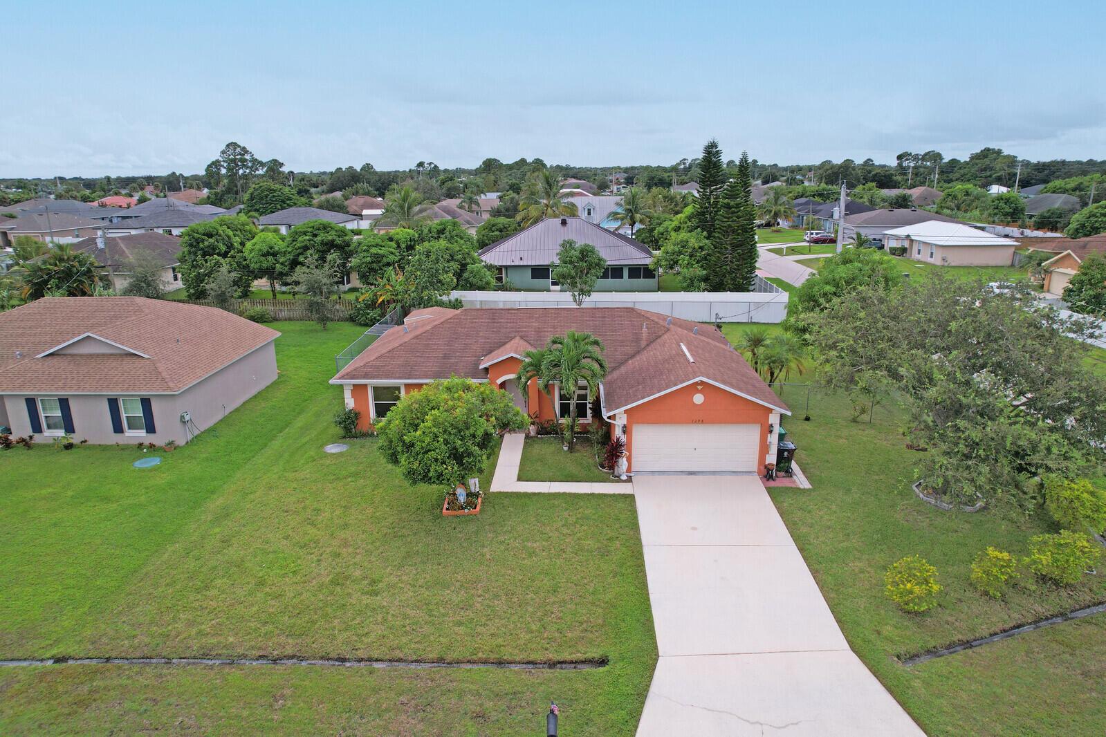 PORT ST LUCIE SECTION 17 - Residential